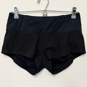 Oiselle • 2 • Black Roga Shorts 1.75” Inseam Running Active Athletic